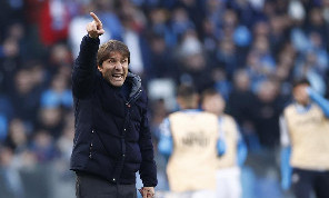 Kiss Kiss Napoli - La reazione di Conte al possibile arrivo di Pellegrini durante il mercato di gennaio