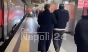 Kvaratskhelia beccato ieri a Roma con la sua Nitsa: addio al Napoli sempre più vicino? | VIDEO CN24