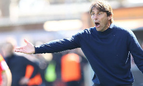 Venezia-Napoli, Conte prende una decisione diversa rispetto al Como: l'avviso ai giocatori - CN24