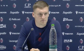 Bologna, Aebischer in conferenza: Abbiamo messo in difficoltà una squadra che si gioca lo scudetto. Beukema su Lukaku è stato importante