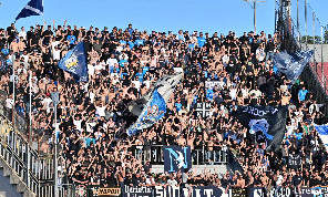 Ultras Napoli a Lecce senza biglietto! CdM anticipa: ora trasferta Parma-Napoli a rischio per i residenti in Campania