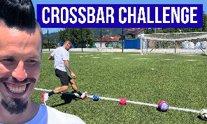 Hamsik affronta la crossbar challenge! Quante traverse riuscirà a colpire? | VIDEO