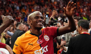 Osimhen-Galatasaray, Sportitalia: non sono ancora arrivate le garanzie economiche chieste dal Napoli