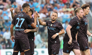 Napoli-Olympiacos 2-1 (16' Politano, 53' Lucca, 91' Chiquinho): segui il post-partita con i tifosi a Castel di Sangro | DIRETTA VIDEO