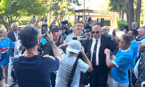 Ecco perchè Rasmus Hojlund ha scelto di accettare l'offerta del Napoli: convinto da Conte e da un'altra cosa