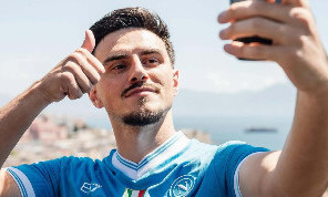 Elmas, l'agente: Sente qualcosa di speciale con Napoli, Conte l'ha chiamato per...