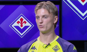 Fiorentina, Gudmundsson: Napoli top club e tra le favorite! Sul mio infortunio in vista di domani...
