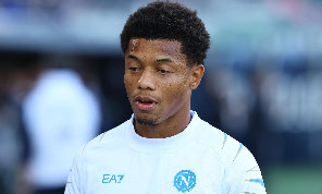 Neres è tornato a Castel Volturno, Sky: novità sui tempi di recupero