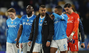Oggi può essere la penultima partita in maglia Napoli per due calciatori: il club sta programmando la ristrutturazione della rosa