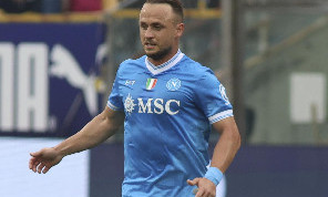 Calciomercato Napoli: non solo Lobotka, la Juve sogna anche un altro calciatore di Conte