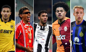 Calciomercato Napoli, rivoluzione a centrocampo? Cinque nomi sulla lista di Manna