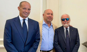 Allegri sa di essere quasi intoccabile! Due richieste fatte da ADL blindano la sua panchina