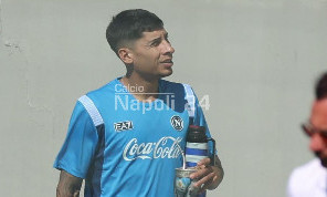 Mathias Olivera è a Castel di Sangro: il difensore del Napoli è allo stadio Patini per l'allenamento mattutino | FOTO CN24