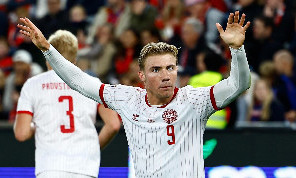 Gol di Hojlund in Nazionale! Zampata sottomisura in Danimarca-Galles | VIDEO
