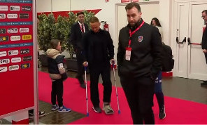 Infortunio Lobotka, Il Mattino: possibile lungo stop, ecco cosa teme lo staff medico della SSC Napoli