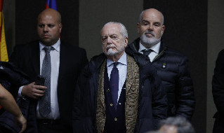 De Laurentiis, il nuovo allenatore, i dubbi polarizzanti di Napoli, la delusione a prescindere