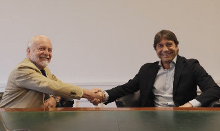Tregua tra Conte e De Laurentiis: patto scudetto fino a fine stagione!