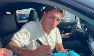 Marianucci Ã¨ arrivato a Castel Volturno! A breve la firma sul contratto e l'annuncio ufficiale | VIDEO