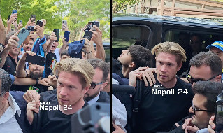 De Bruyne Ã¨ arrivato a Villa Stuart! Accoglienza da brividi dei tifosi del Napoli alle visite mediche | VIDEO CN24