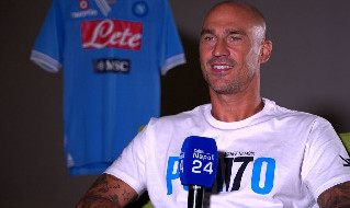 Cannavaro a CN24: Non mi pento, rifarei questo gesto forte al Napoli. La veritÃ  su me e Fabio al posto di Garcia. La notte di Pechino, la lettera ai tifosi e la fascia ad Hamsikâ¦ | VIDEO