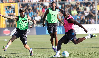 Ritiro Napoli a Castel di Sangro: oggi allenamento pomeridiano open alle telecamere su CN24 TV, l'orario