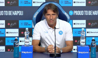 Conte: Lukaku? Zero alibi, valutiamo terza opzione. Scudetto? Armiamoci, ci sarÃ  da combattere. Su mercato, portiere e arbitri... | VIDEO