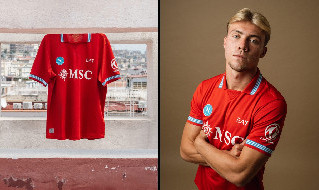 Nuova terza maglia SSC Napoli: tutta rossa, rievoca la stagione 1986/87! | FOTOGALLERY