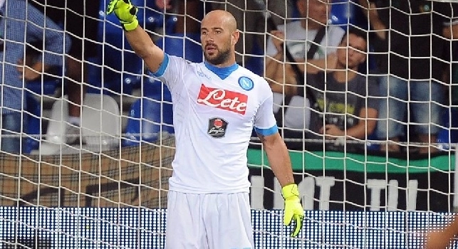 Reina e il messaggio emozionante per l'ex squadra: Non sarete mai soli! Sar&ograve; sempre un vostro tifoso