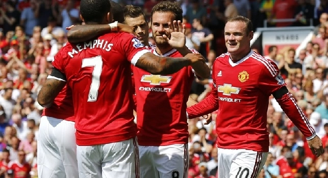 Gazzetta - Varela vuole lasciare il Manchester United, primo contatto tra il Napoli e l'entourage