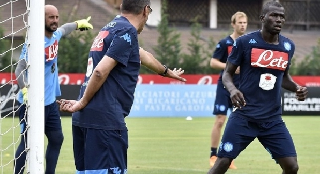 La <i>roccia</i> ed il suo mantra: il San Paolo gli tributa una standing ovation