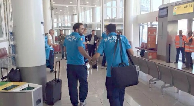 Repubblica rivela: A Sarri non piace volare, ecco come ha vissuto il viaggio in aereo verso Varsavia