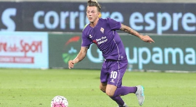Serie A, Bologna-Fiorentina 1-1: a Bernardeschi risponde il solito Giaccherini. Espulso Mati Fernandez