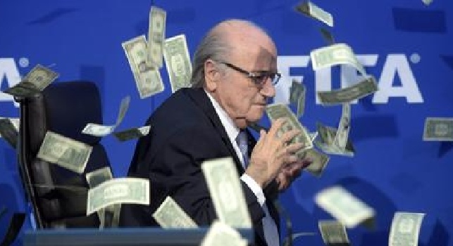 UFFICIALE - FIFA, sospesi per novanta giorni Blatter e Platini