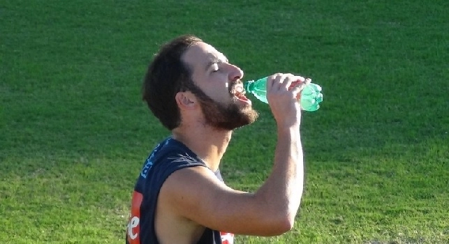 Higuain ha ancora un difetto, non segna in trasferta in campionato da nove mesi!