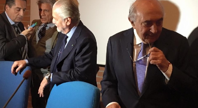 VIDEO - De Laurentiis incontra Ferlaino: ecco il saluto tra i due presidenti