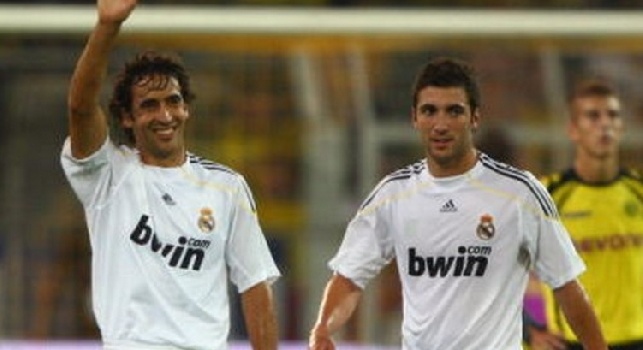 Raul si ritira dal calcio giocato: ecco lo splendido messaggio scritto da Higuain