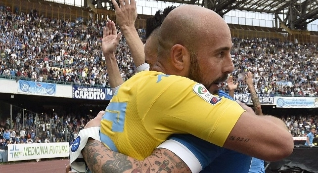 Sky - Reina non vuole più togliere la maglia gialla: ecco il motivo. Da quando la indossa...