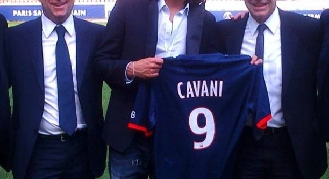 Nela: Cavani? Se volesse tornare qui dovrebbe rinunciare al 70% dello stipendio!