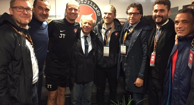 FOTO - Il 3&deg; tempo nello spogliatoio del Midtjylland: Questo &egrave; il calcio che ci piace!