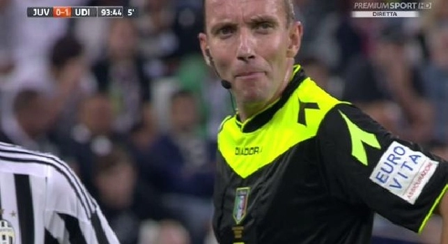 La moviola di Gazzetta: Gol Destro in fuorigioco. L'errore c'&egrave;, ma la chiamata di Di Liberatore era difficilissima