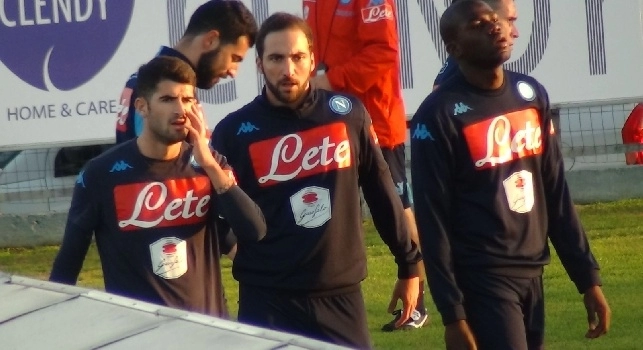 RETROSCENA - Callejon!: Higuain prende in giro lo spagnolo dopo un pallone 'lisciato'