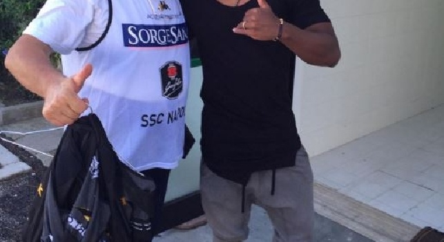 FOTO - Zuniga ringrazia il suo amico napoletano