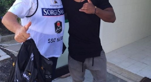 FOTO - Zuniga ringrazia il suo amico napoletano