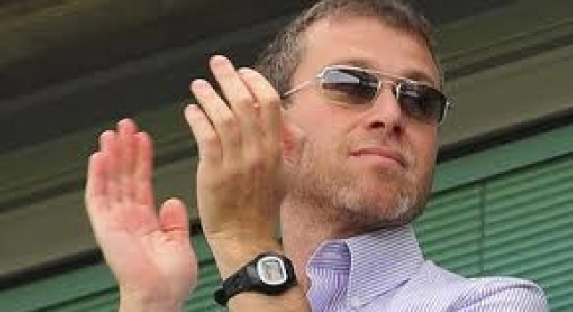 Dalla Svizzera: Abramovich sospettato di riciclaggio e di contatti con la criminalità organizzata