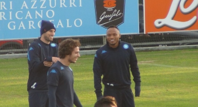 Zuniga: Mi volevano Juventus e Barcellona, scelsi il Napoli per l’amore dei tifosi! Una volta Armerò uscì nudo, discusse con Hamsik...