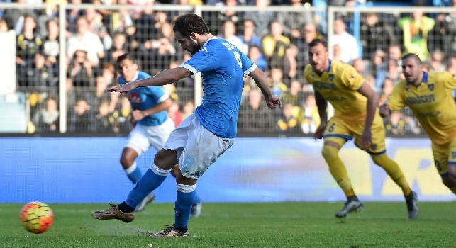 Higuain cancella Cavani: demolito l'ultimo primato che apparteneva al Matador