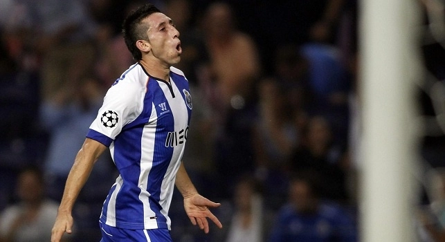 SKY - Offerta ufficiale del Napoli per Herrera, il Porto vuole chiudere a questa cifra: il giocatore ha già detto sì