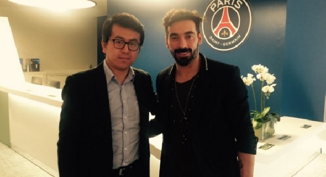 UFFICIALE - Il PSG saluta Lavezzi dopo tre anni e mezzo, il Pocho domani dirà addio a tutti i tifosi