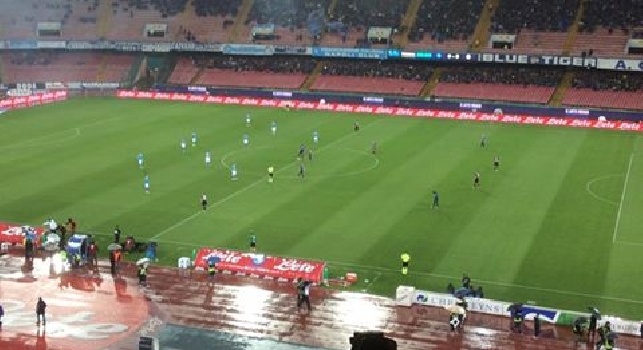 RILEGGI LIVE - Napoli-Atalanta 2-1 (10', 77' Higuain, 85' aut.Albiol): finita! Azzurri che tornano a +2 sulla Roma al secondo posto