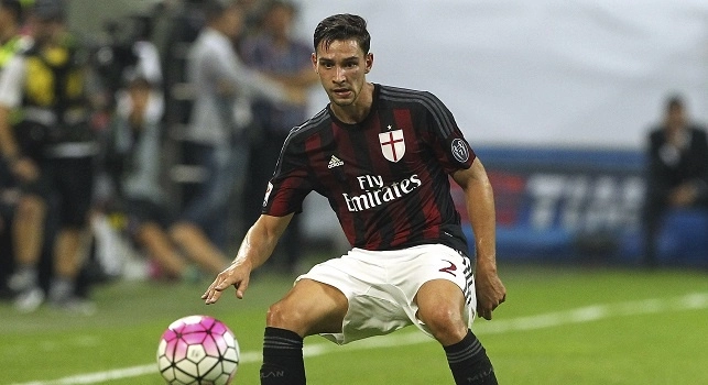 Vrsaljko tentenna? CorSport annuncia: Il Napoli ha chiamato il Milan e ha chiesto info per De Sciglio!